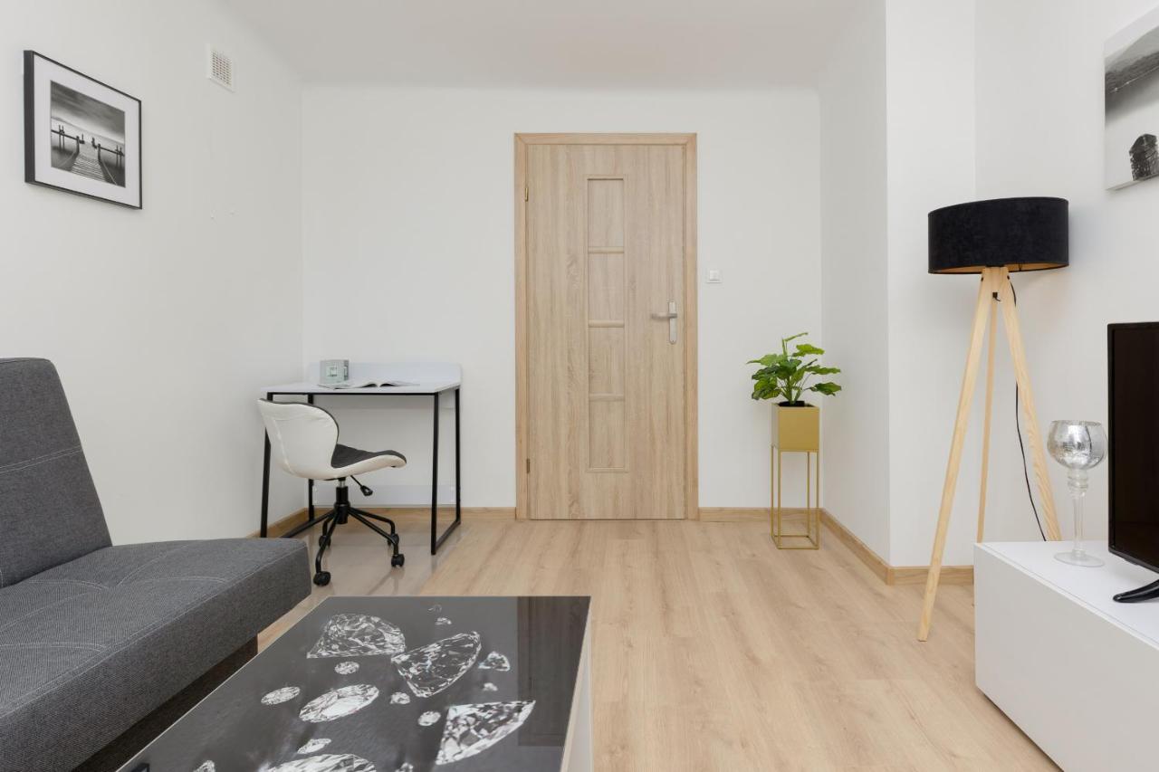 Cozy In The City Center Mazowiecka By Renters Warszawa